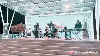 Ko iso yo Angklung Cover  New Laresta feat pengunjung II Kentongan Indonesia