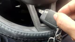 Замена батарейки в ключе Skoda Octavia A7 как открыть крышку брелкакак открыть саму машину