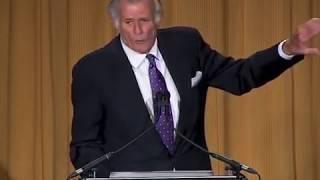 Frank Deford accepts the 2012 Kiplinger Award