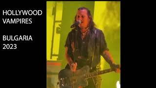 Johnny Depp guitar solo drives the Audience wild Hollywood Vampires Bulgaria