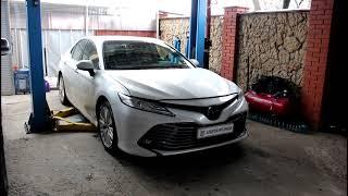 Замена масла и фильтров в двигателе на Toyota Camry GSV70L Тойота Камри  35  2018 года