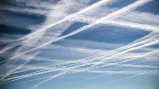 Piloten und Wissenschaftler sprechen über Chemtrails Wer steckt dahinter?