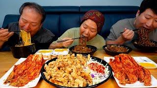 간만에 먹는 중식 간짜장 짬뽕 탕수육에 맛있는 김장 김치까지 Jjajangmyeon Jjamppong Tangsuyuk 먹방 - Mukbang eating show
