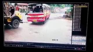 KSRTC Bus Loses Control After Colliding with Lorry in Chengannur  Exclusive CCTV Footage