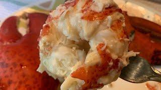 Fresh Lobster  #viral #foodie #foodlover #shortvideo #viralvideo #cyndi #cooking #eating #yummy