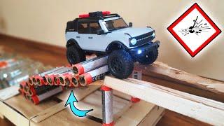 Wer kann die kranke BÖLLERAUFFAHRT BEZWINGEN? - Ford Bronco im neuen Indoor Crawler Park