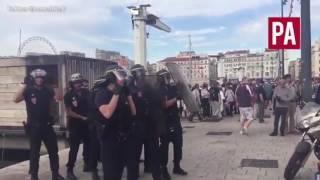 Les forces de lordre dispersent les supporters anglais à Marseille