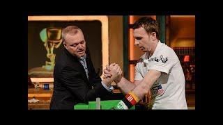 Armwrestling mit dem Hellboy - TV total