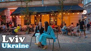 LVIV UKRAINE Walking Tour - Saturday evening in Lviv Magic of the City  4K HDR - 60 fps  2023