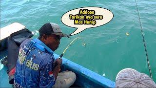 Awal nya di remehinTaunya pinter juga mancing di laut