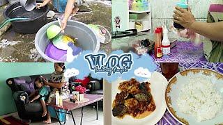 DAILY VLOG IRT  KEGIATAN DI PAGI HARI  sarapan bersih  dan ber beres beres rumah sederhana 