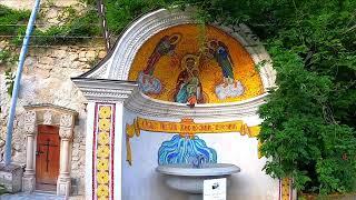 Свято-успенский пещерный монастырь Бахчисарай Крым  Жизнь в Ялте