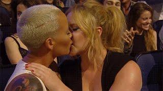 Amy Schumer Amber Rose Kiss At  MTV Movie Awards Burns Internet