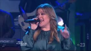 Kelly Clarkson Sings Dancing In The Streets  April 4 2022 Live Concert Performance HD 1080p