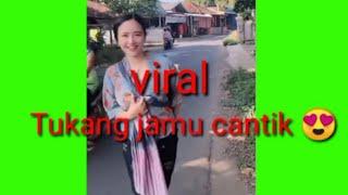 viral tukang jamu cantik