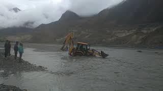 JCB crossing the KaliGadaki river