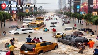Major floods occurred in Cancún Mexico the streets were filled with rain cars were stuck