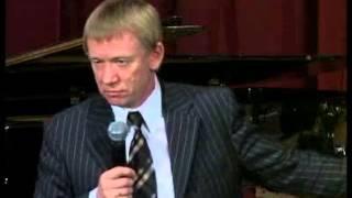 Алексей Ледяев 17.04.2004 г В Эстонии - церковь Новое поколение Йыхви.