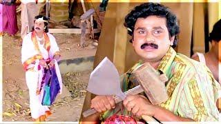 ചേച്ചീ ദേ ഗാനഗന്ധർവൻ ഇരുന്നു ആശാരിപ്പണി ചെയ്യുന്നു  Dileep  Manju Warrier Comedy Scene - Sallapam