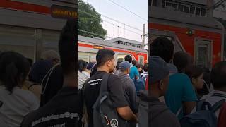Tiba di Stasiun Bogor Backsound Lagu Yang Diputar Menyentuh #bogor #krl @commuterline