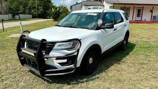 I Won This Ford Explorer Police Car for $2000 and use it to Scare People *IT WORKS*