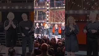 Long Island Medium Theresa Caputo Sings Sweet Caroline THE NEIL DIAMOND MUSICAL A BEAUTIFUL NOISE