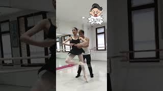 DEMI NADA AZKA BELAJAR BALLET