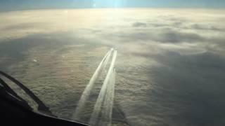 Boeing 787 at cruising altitude over the Atlantic. Flight deck view