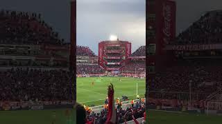 “TENÉS QUE DAR LA VIDA HACELO POR TU GENTE”  #INDEPENDIENTE