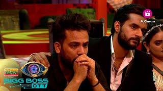 Bigg Boss OTT 2  Elvish Breaks Down After Seeing His Mother 