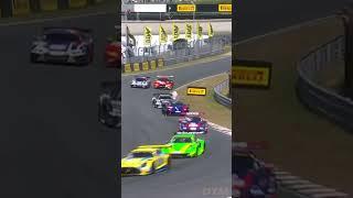 Luca Engstler vs. Sheldon van der Linde - Rookie vs. Champ   DTM Zandvoort 2023