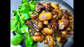 Fried mushrooms with onions and garlic.How to fry mushrooms correctly and tasty.