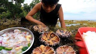 Tuyom at kinilaw na bisugo napaka ganang kumain sa tabing dagat