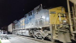 CSX E381 with CSX 5107 W. Thomas Rice Special as mid train DPU in Charlottesville Virginia