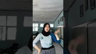 jilbab hitam hot anak sekolahan #shorts #jilbab #status #hot