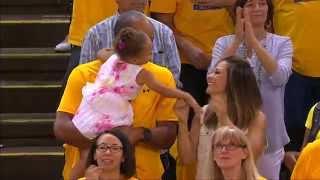 Riley Curry Reacts to Father Stephens Clutch Free Throws