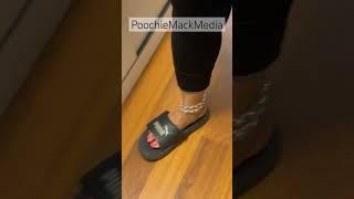 #pumaslides #slidesandals #sandals #pinkpedicure #candidfeet #anklets #prettyfeet #leggings 1.