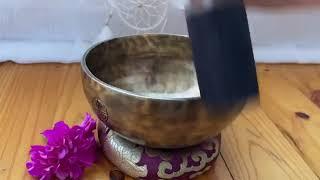 Full moon singing bowl