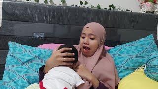 bayi 4 bulan menyusui sambil tengkurap