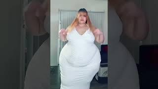 SSBBW shows off EXTREME hour glass body #model #tiktok #curvy #plussize #bbw #thick