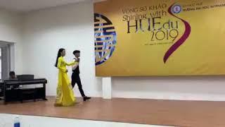 Phần thi trang phục tự chọn của vòng sơ khảo Shining with Huedu 2019