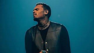 Chris Brown - Summer Too Hot Live @ Dubai