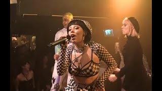 Doja Cat Flashes Her Boob on Stage