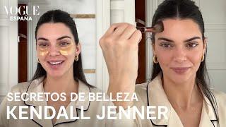 Kendall Jenner maquillaje veraniego con un toque francés  Secretos de Belleza  VOGUE España