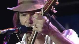 Neil Young - Heart of Gold Live at Farm Aid 1985