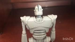 Vintage 1999 Warner Bros IRON GIANT Robot Movie Promo Figure Review