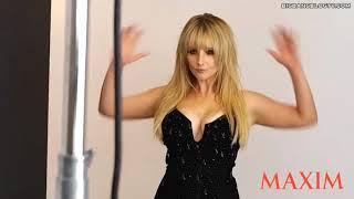 Melissa Rauch como nunca la viste en Maxim