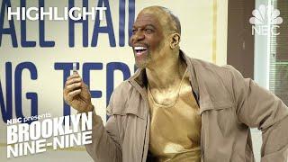 Terry Outsmarts Everyone and Wins the Heist - Brooklyn Nine-Nine Episode Highlight