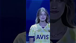 Afra Saraçoğlu Dünya Güzeli