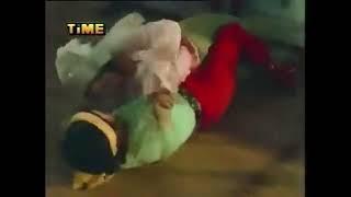 Girl on girl rolling catfight -3